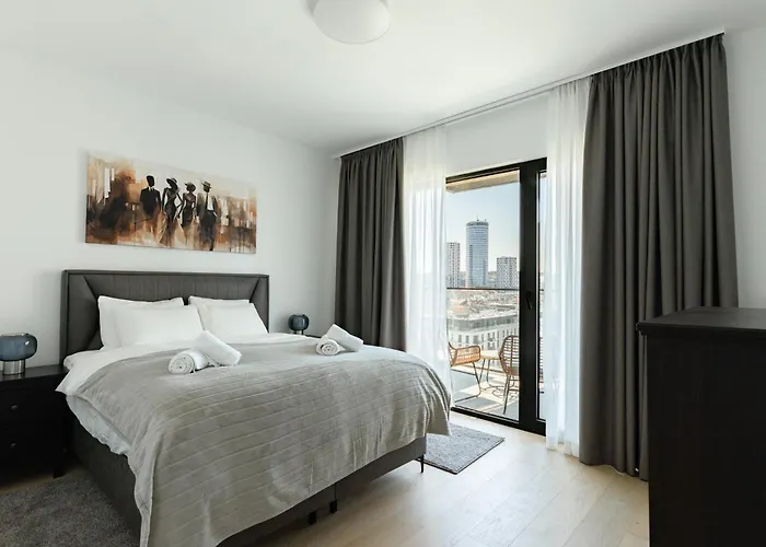 Apartmán 4 Bedroom Luxury With Park & River View